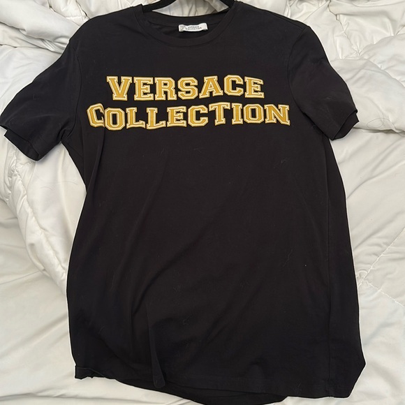 versace t shirt - Picture 2 of 4